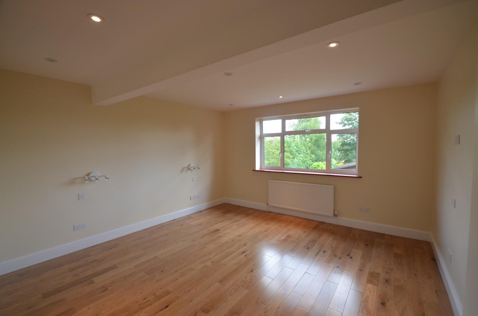Newcombe Park, Mill Hill